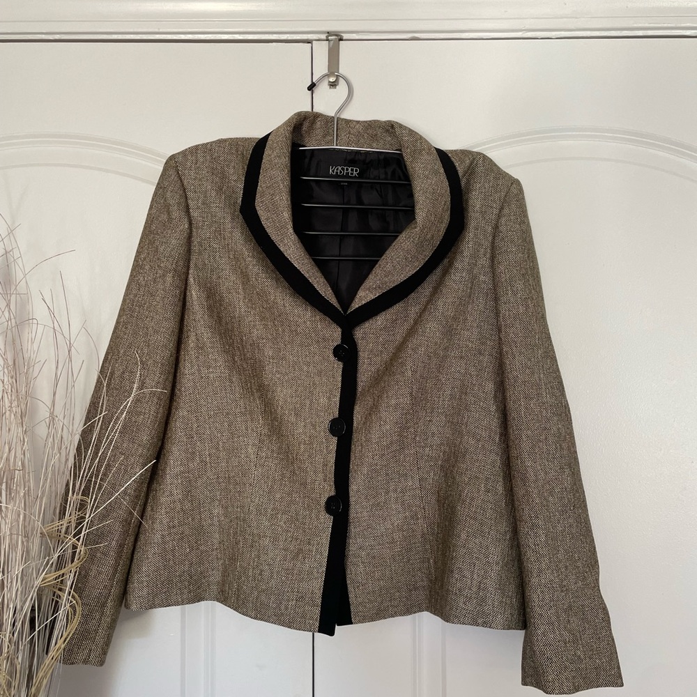Kasper Women's Button Blazer jacket size 16